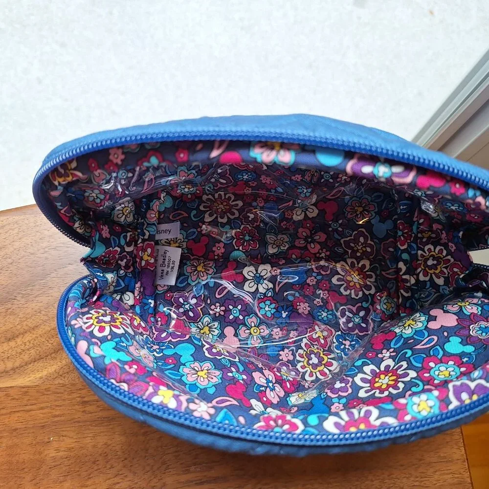 Vera Bradley Clamshell Cosmetic in Sensational Six Paisley Disney - NWT
